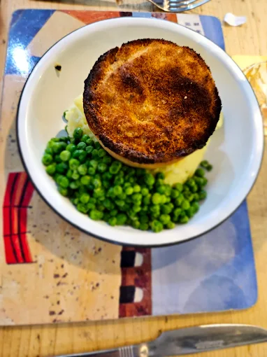 Pieminister Free Ranger chicken pie